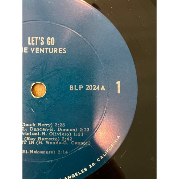 The Harry Simeone Chorale Best Loved Christmas Carols Vinyl Record Album - Picture 3 of 5